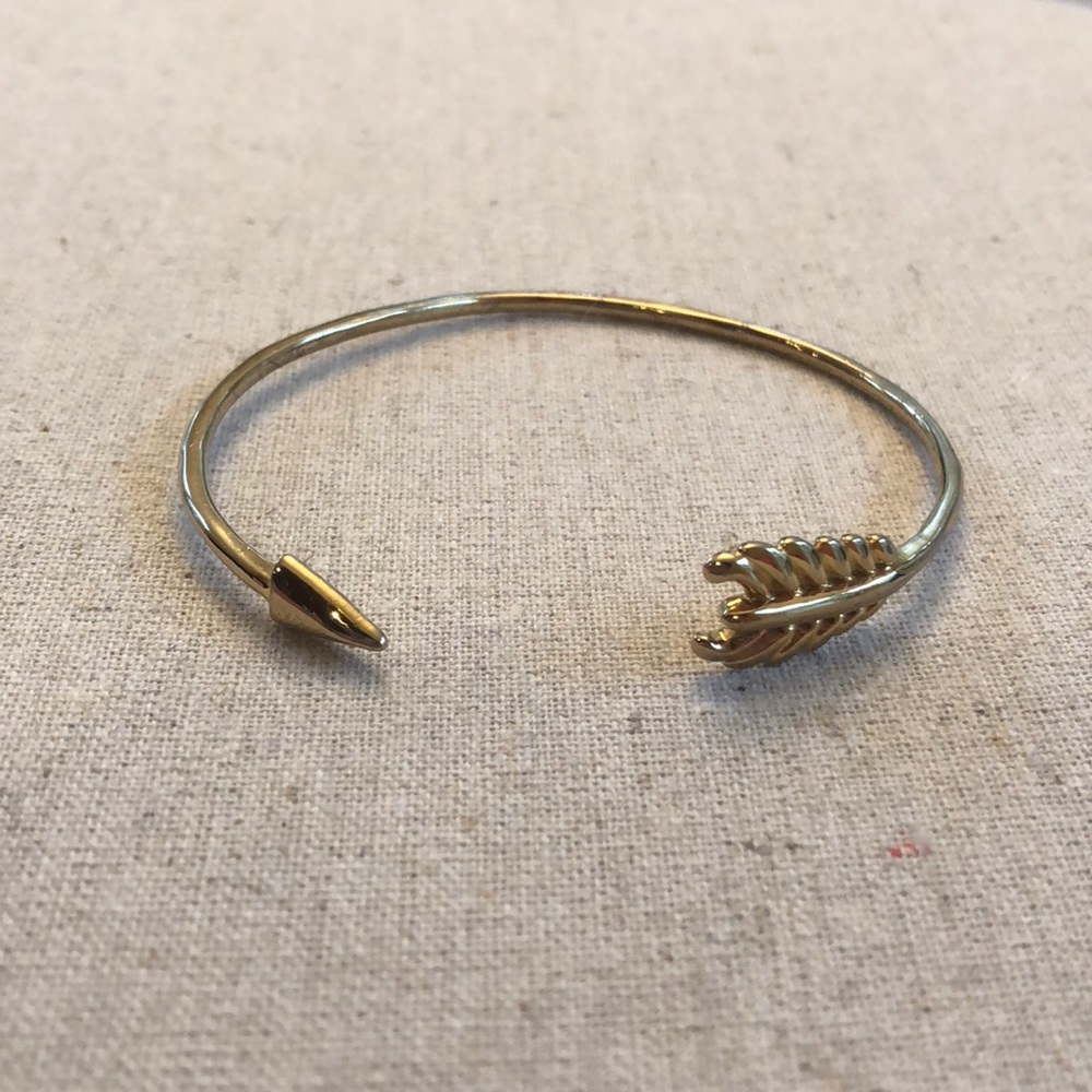 Stella and dot bracelet